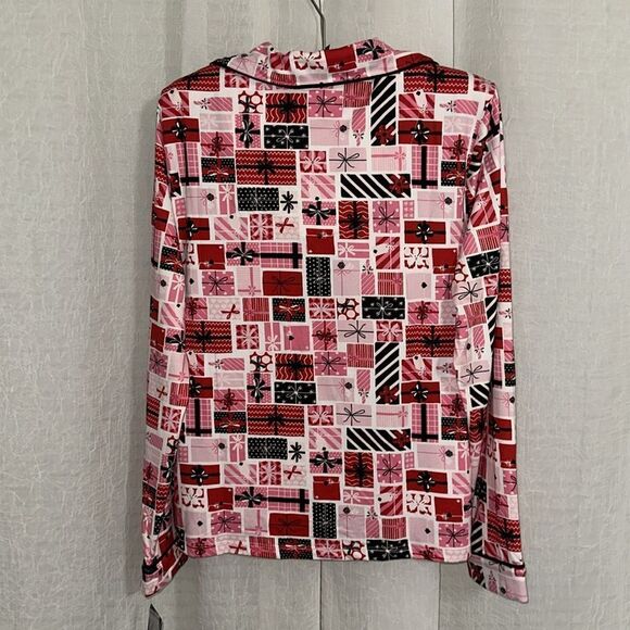 kate spade Red Black White Multi Christmas Holiday Gifts Notched Collar PJ Set - Picture 2 of 13